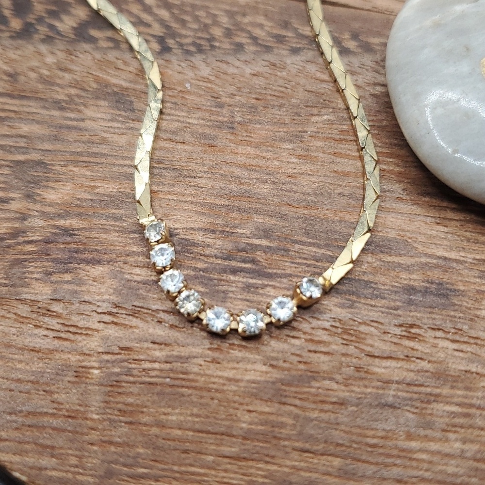 B2622 gold foiled dainty feminine crystal bar bracelet - Picture 2 of 3
